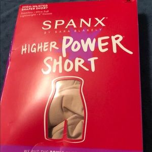 Spanx higher power short 3x
